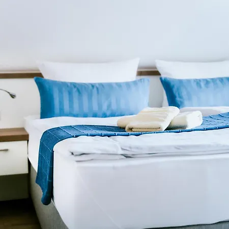 Zur Seemoewe Hotel 4*