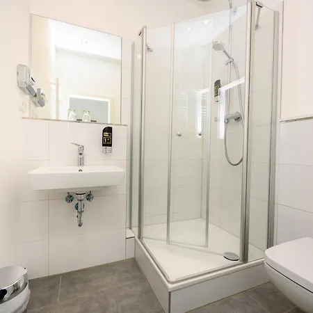 Zur Seemoewe Hotel Kirchdorf (Poel)