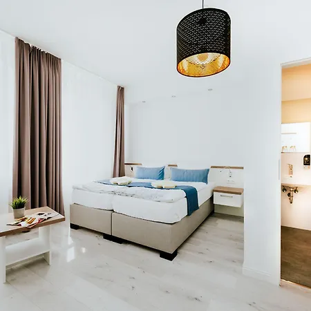 Zur Seemoewe Hotel Kirchdorf (Poel)