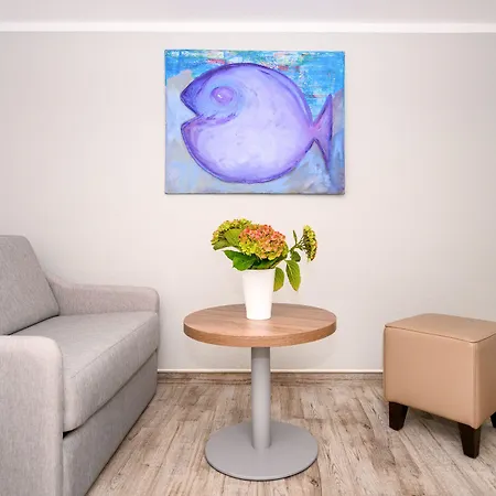 Hotel Zur Seemoewe Kirchdorf (Poel)