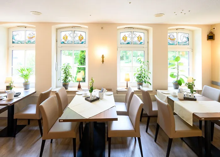 Zur Seemoewe Hotell 4*